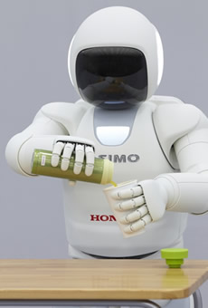 hondaNewASIMOOpeningaBottle