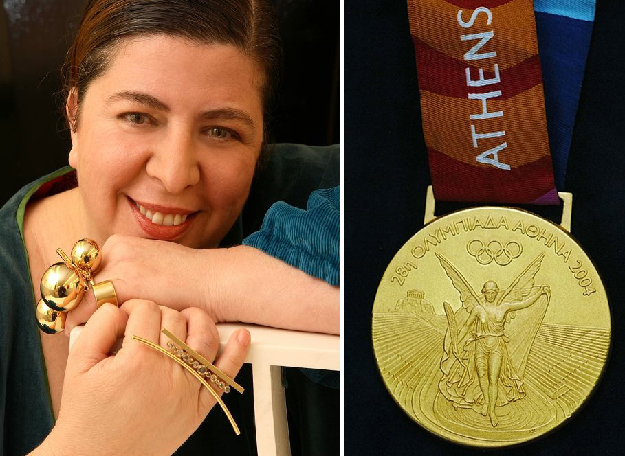 Αθήνα 2004-Τόκιο 2020: Η σχεδιάστρια Έλενα Βότση μας μιλά για το σχέδιο της  στα Ολυμπιακά Μετάλλια - ΕΛΛΑΔΑ - ΙΑΠΩΝΙΑ